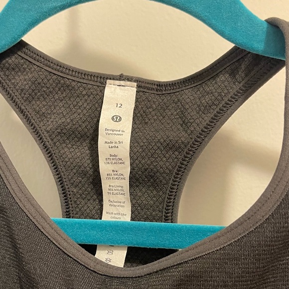Lululemon sports bra. Black woman’s size 12 - Picture 7 of 7